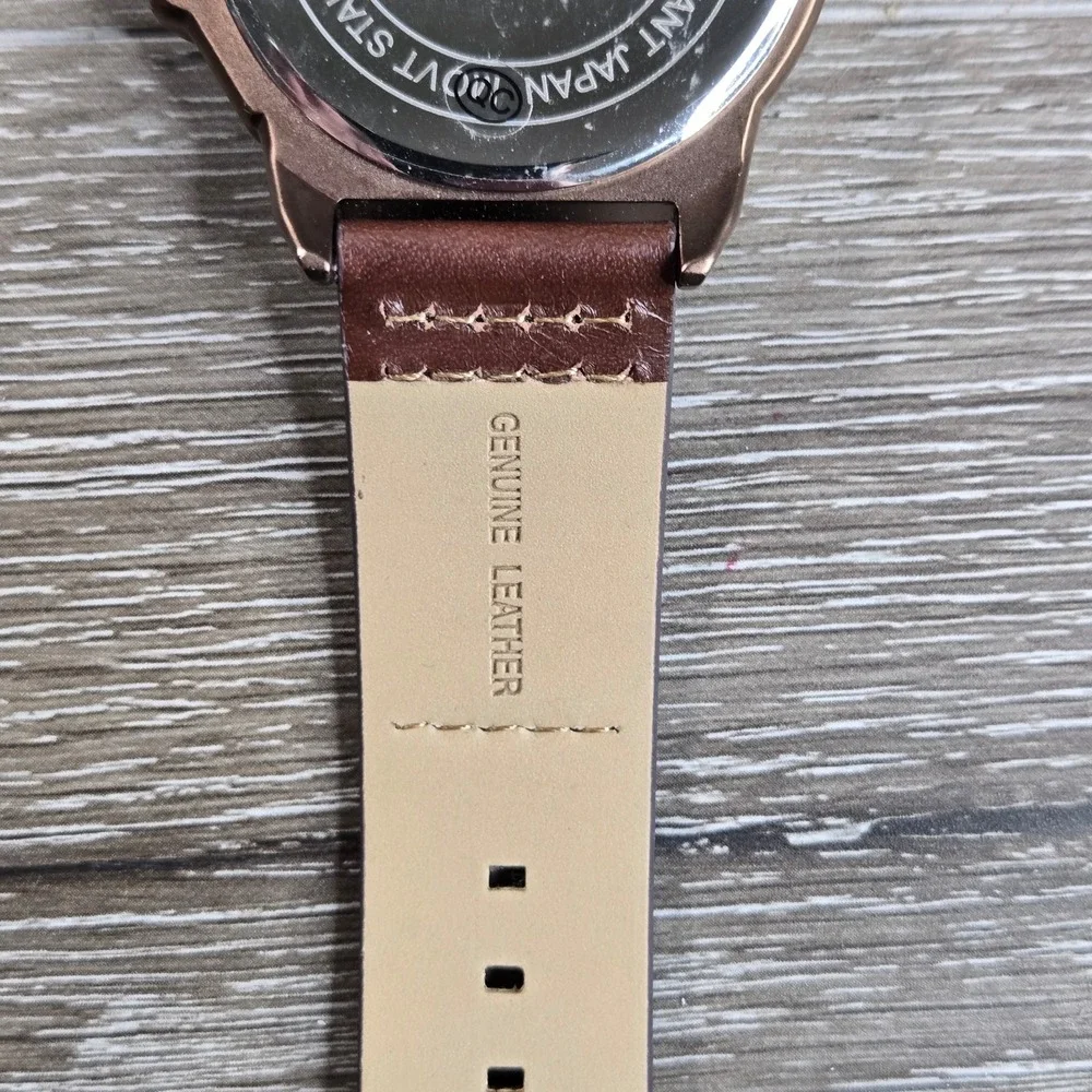 Guardo watch little